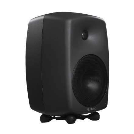 Genelec-8050BPM-Studijski-monitor-2