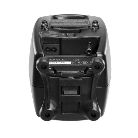 Genelec-G-One-Active-Speaker-crni_3